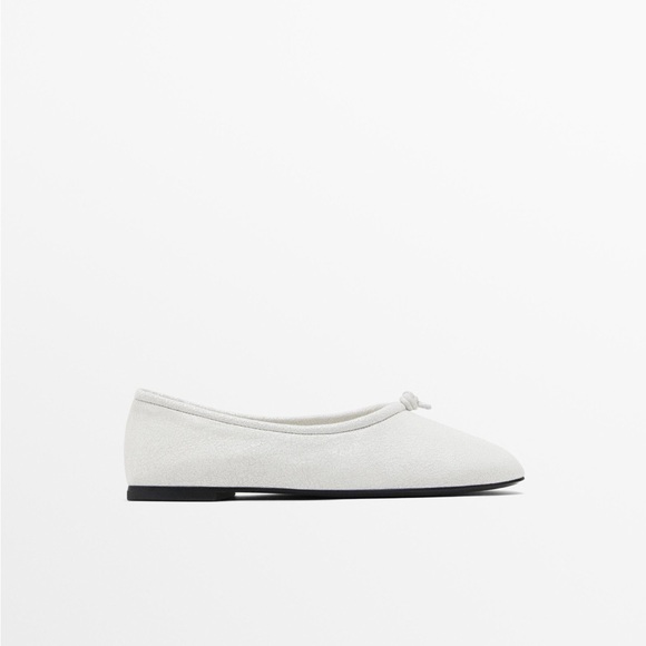 NWT. Massimo Dutti White Crackled Leather Ballet Flats with Knot. Size 8. - Picture 2 of 8